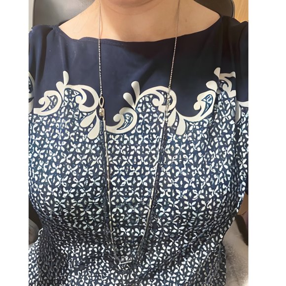 Thirty-One Radiance Necklace – Starlight Blue Starlight Blue Silver Tone | C$22 - Picture 4 of 5